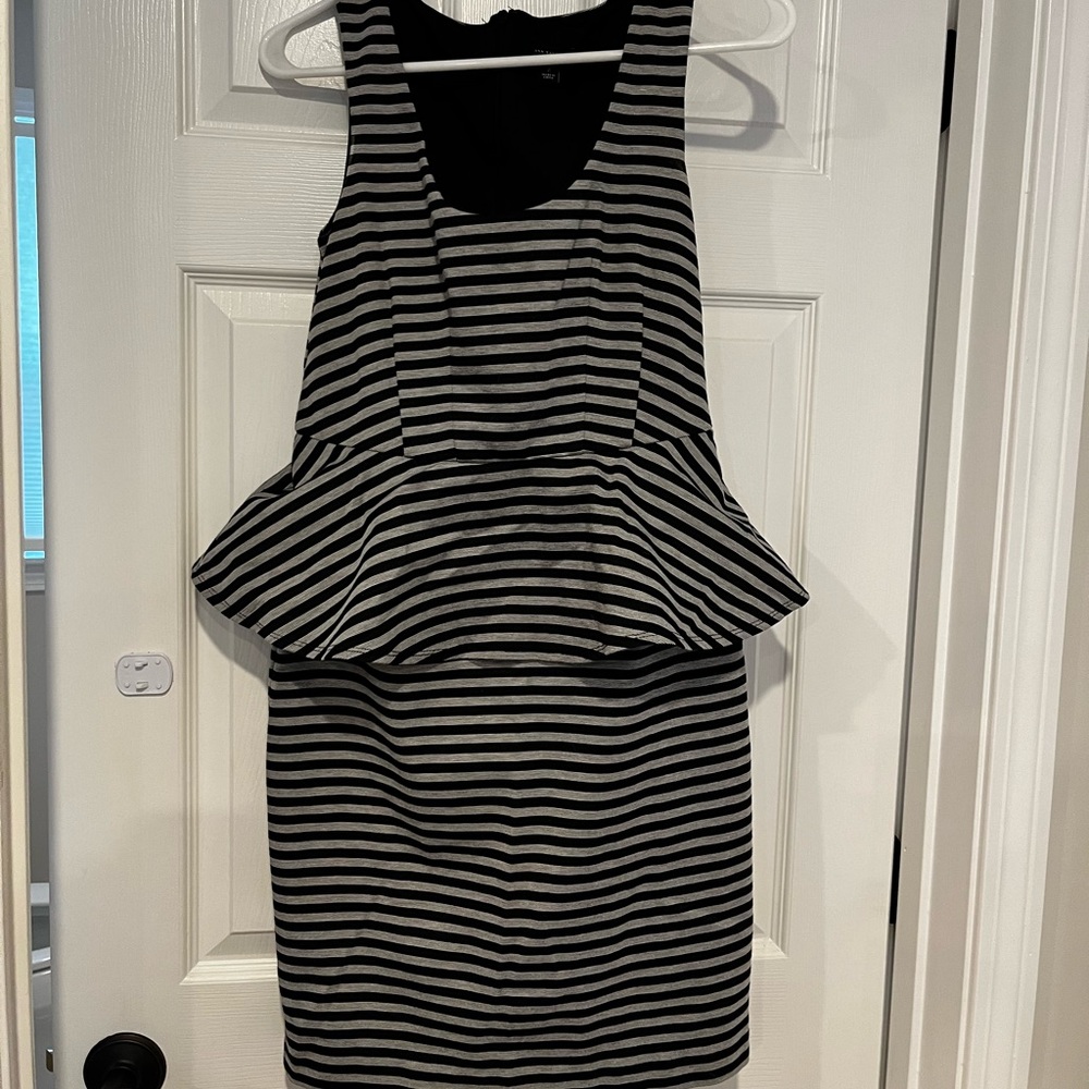 Ann Taylor Peplum dress , size 2, Black&grey